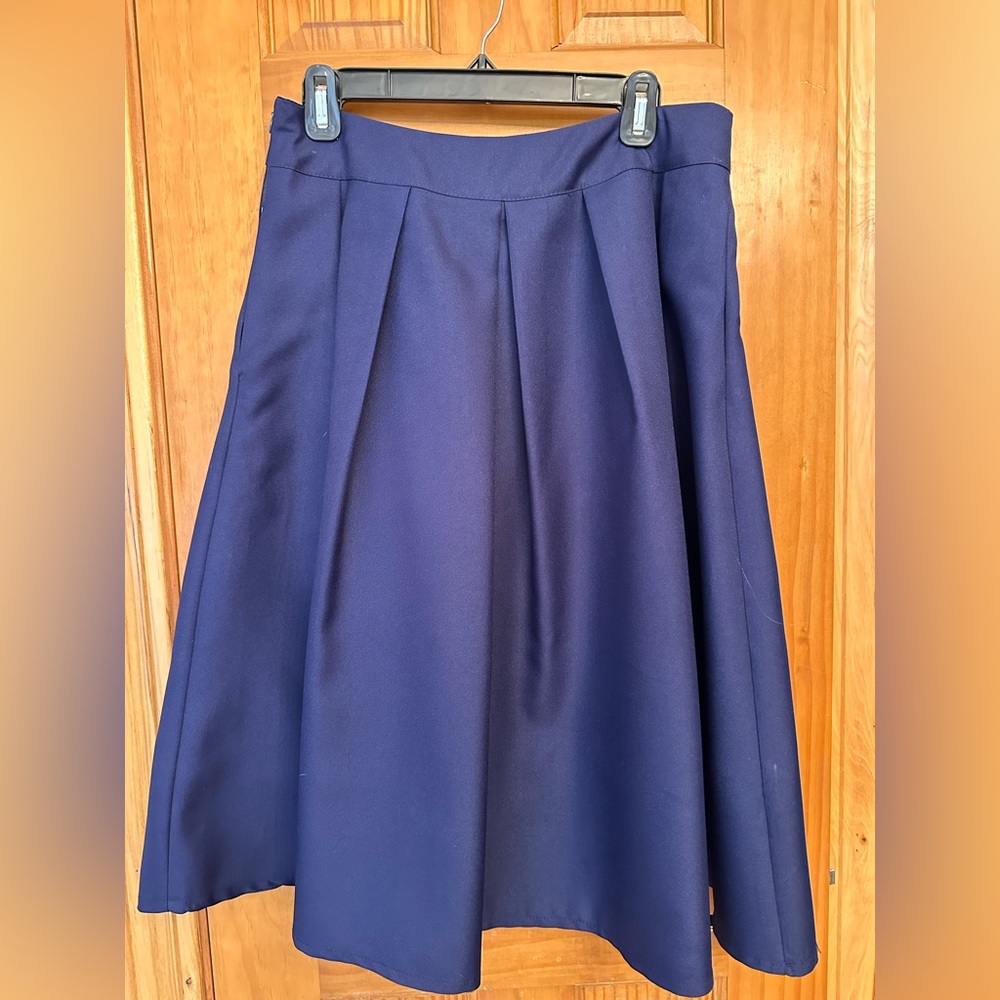 High waisted skirt.